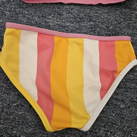 Swimzip bikini set size 4T ( runs small) be bold color - Picture 5 of 7